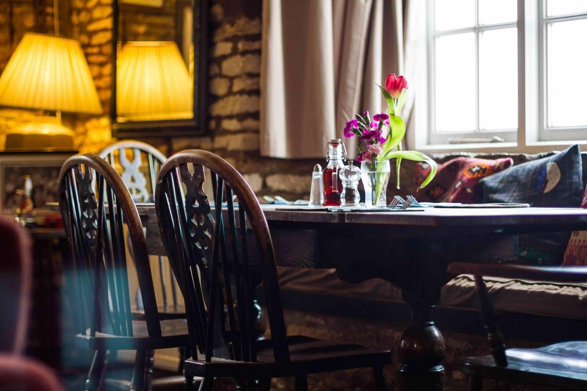 לינה וארוחת בוקר טטברי The Holford Arms מראה חיצוני תמונה